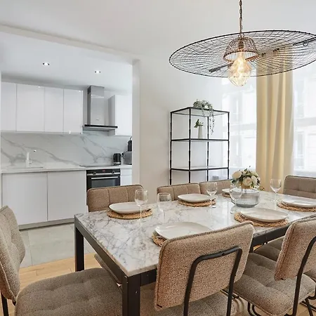 Residense Montmartre By Prestige * Parigi